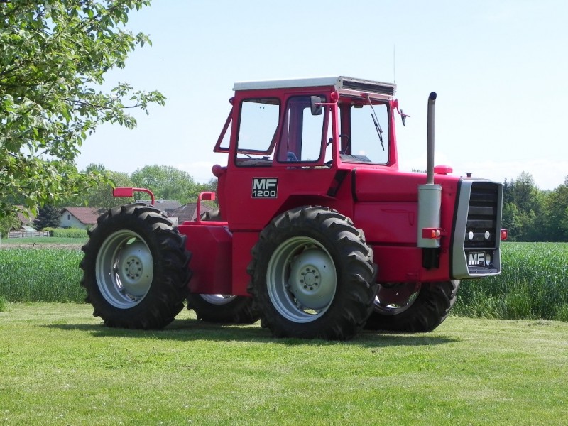 MF 1200