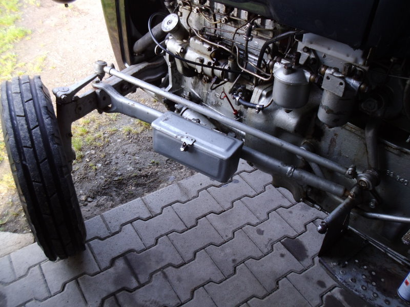 25037093ef.jpg
